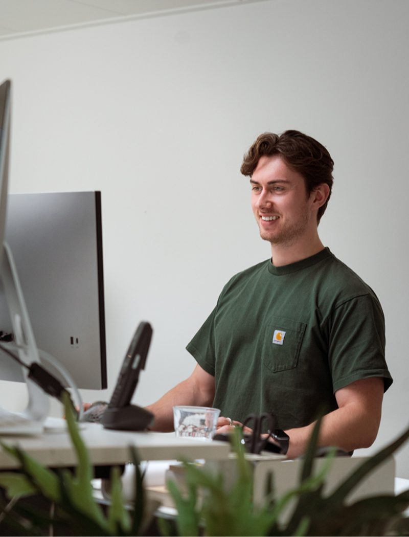 _LEX8107_over_ons_Henk-Riemers_1(800x1050)