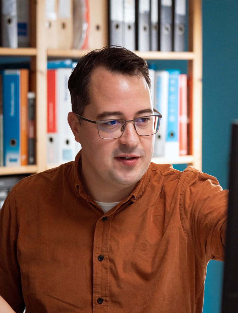 _LEX8250_over_ons_Johan-Dekker_2(800x1050)